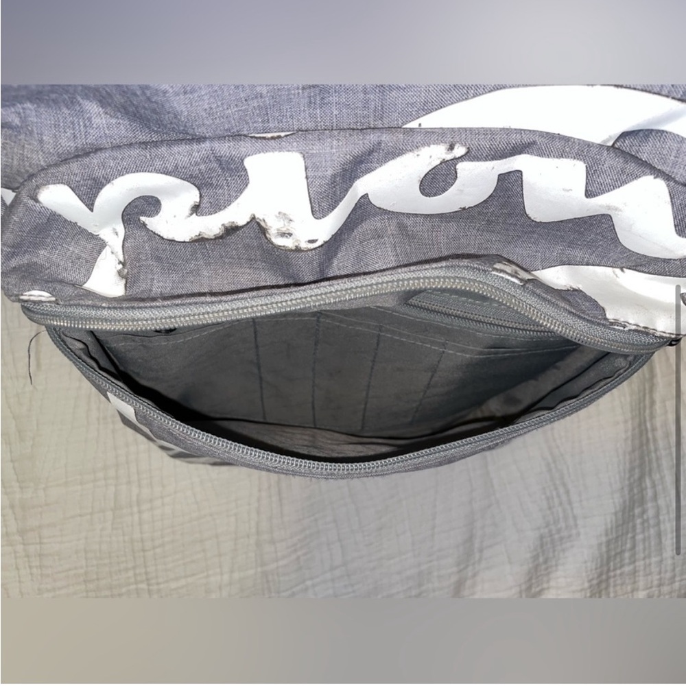 Champion Backpack With Scripted Logo Design And G… - image 5